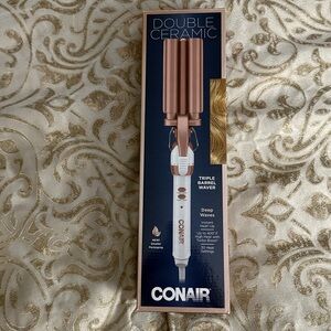 Conair Double Ceramic Triple Barrel Waver -New In Box